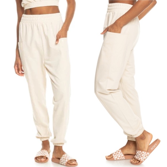 Roxy Next Set Drop Crotch Jogger Pants in Tapioca - Picture 1 of 8